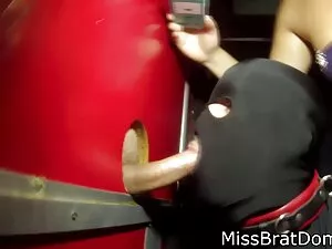 Petite blonde potelé ...