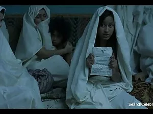 Fille punk suce, bai ...