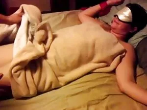 Big juggs blondie vi ...