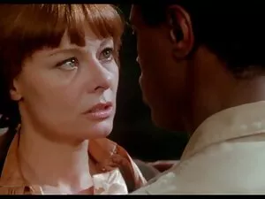 Ava Devine MILF sexy ...